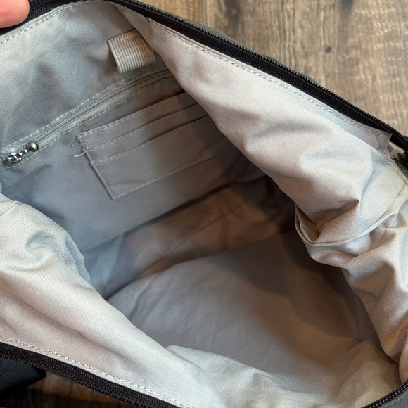 baggallini dark grey purse - Picture 5 of 10